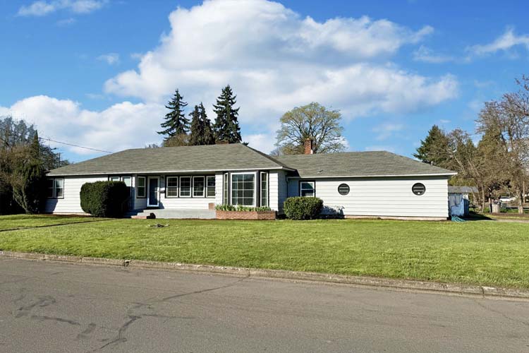 Click Here For The Next Photo!