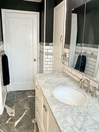 Click Here For The Next Photo!