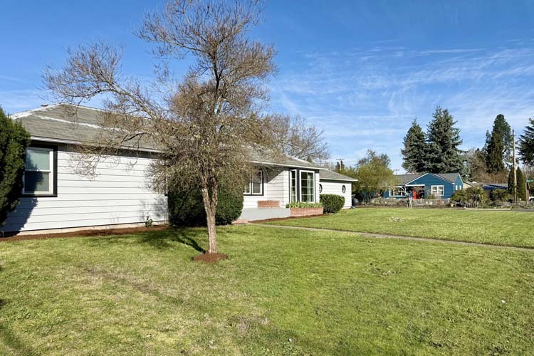 Click Here For The Next Photo!