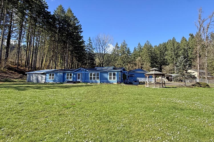 Click Here For The Next Photo!