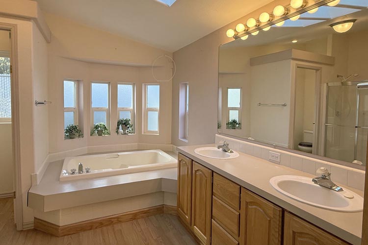 Click Here For The Next Photo!