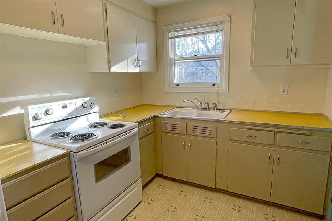 Photos of 2160 West 20th Street!