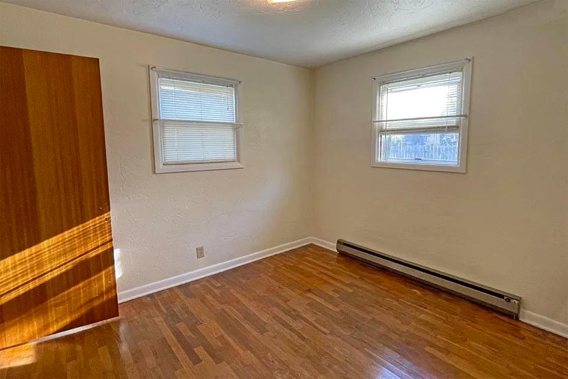 Photos of 2160 West 20th Street!