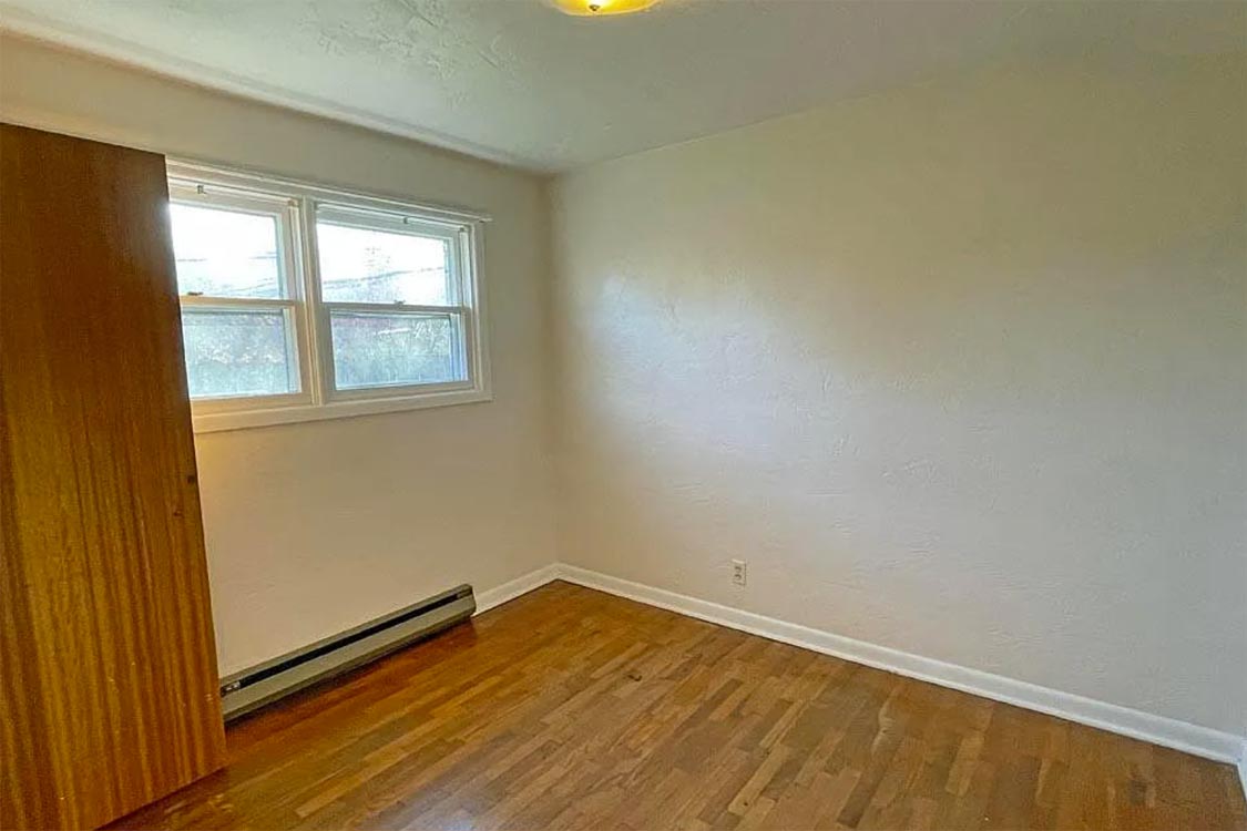 Photos of 2160 West 20th Street!